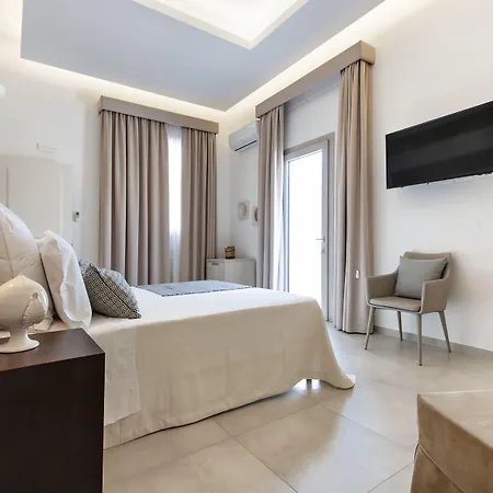 Palazzo San Lazzaro * レッチェ